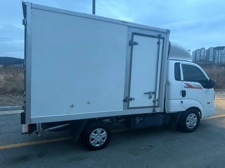 2019 Kia Bongo, белый, 2000000 рублей, вид 5