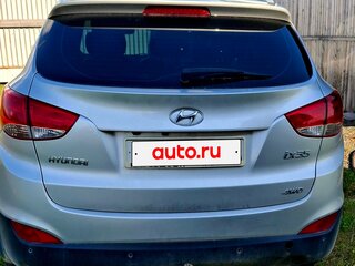 2013 Hyundai ix35 I, серебристый, 1100000 рублей, вид 3