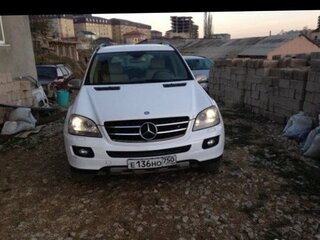 2006 Mercedes-Benz M-Класс 350 II (W164), серебристый, 1100000 рублей, вид 3