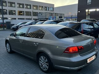 2012 Volkswagen Passat B7, серый, 828000 рублей, вид 4
