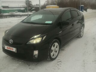 2011 Toyota Prius III (XW30), чёрный, 1330000 рублей, вид 1