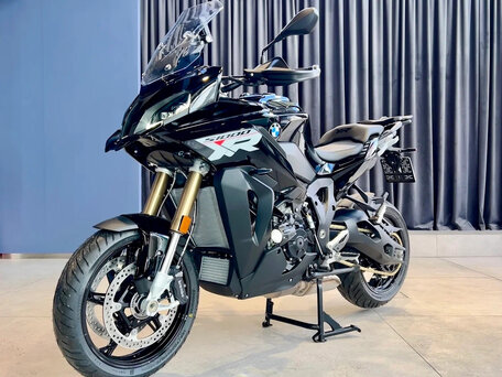 2024 BMW S 1000 XR, чёрный, 2700000 рублей, вид 2