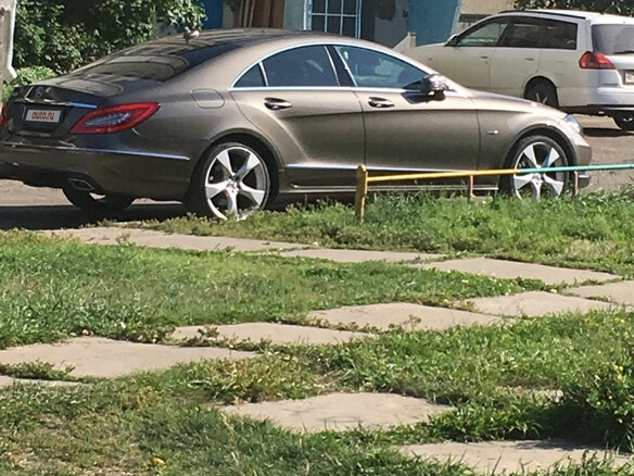 2011 Mercedes-Benz CLS 350 II (C218), серый, 2500000 рублей - вид 12