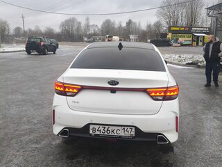 2020 Kia Rio IV Рестайлинг, белый, 1600000 рублей, вид 4