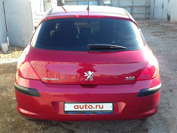 2010 Peugeot 308 I, красный - вид 3