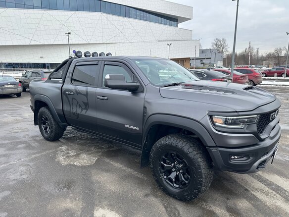 2022 Ram 1500 Crew Cab TRX V, серый, 13900000 рублей - вид 2