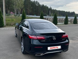 2019 Mercedes-Benz E-Класс 200 V (W213, S213, C238), зелёный, 6300000 рублей, вид 5