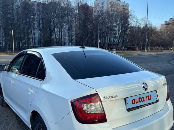 2018 Skoda Rapid I Рестайлинг, белый, 770000 рублей - вид 12