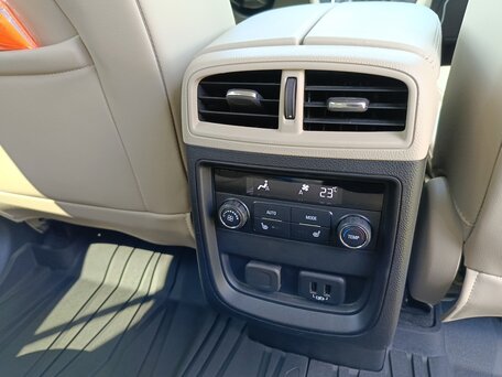 2019 Buick Envision I Рестайлинг, коричневый, 2000000 рублей, вид 5