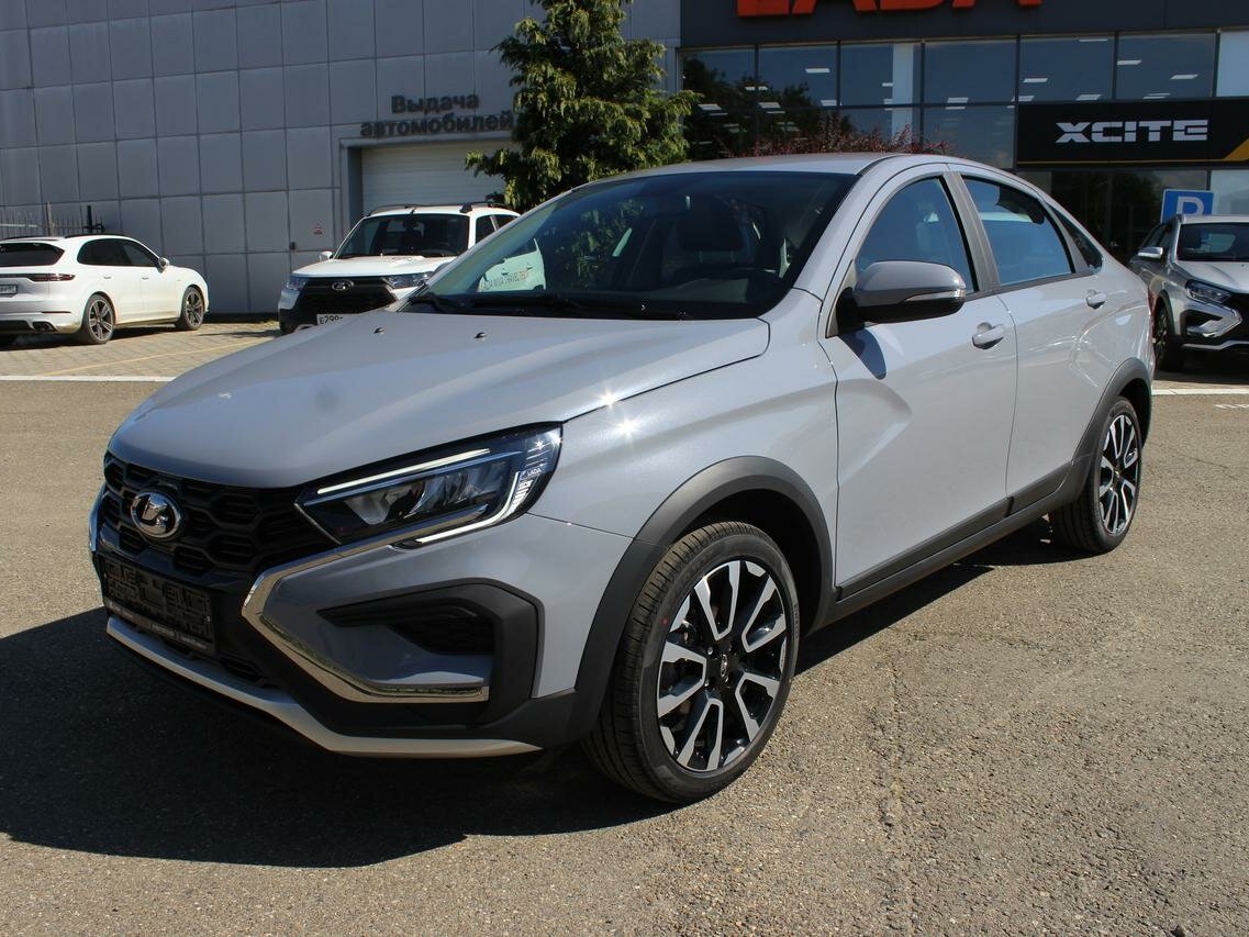 Открыть фотографии: Lada (ВАЗ) Vesta I Рестайлинг (NG)