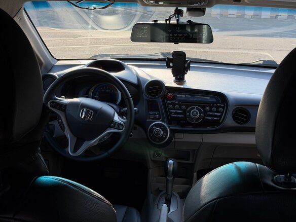 2010 Honda Insight II, серебристый, 700000 рублей - вид 10
