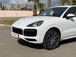 2018 Porsche Cayenne III, белый, 5450000 рублей, вид 2