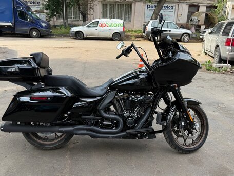2022 Harley-Davidson Road Glide ST, чёрный, 1900000 рублей, вид 2