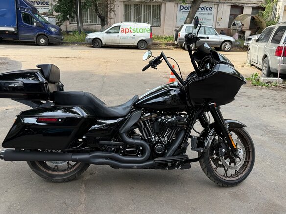 2022 Harley-Davidson Road Glide ST, чёрный, 1650000 рублей - вид 1