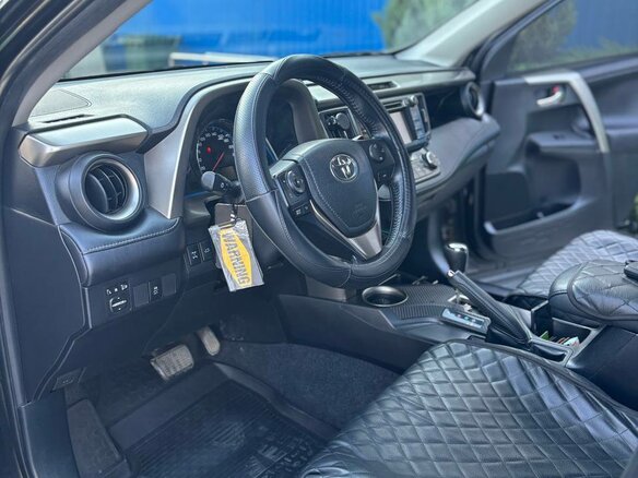 2013 Toyota RAV4 IV (XA40), чёрный, 2250000 рублей - вид 9