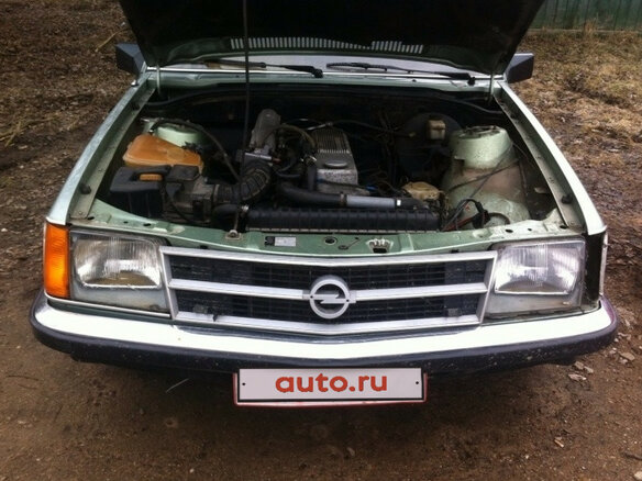 1981 Opel Commodore C, зелёный