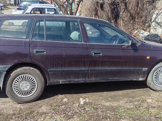1993 Toyota Caldina I, красный, 300000 рублей, вид 4