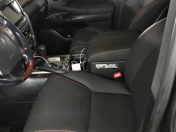 2013 Lexus LX 570 III Рестайлинг, чёрный, 5500000 рублей - вид 3
