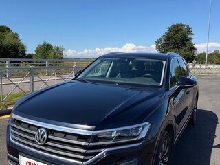2018 Volkswagen Touareg III, чёрный, 3200000 рублей, вид 5