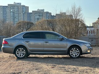 2012 Skoda Superb II, серый, 1200000 рублей, вид 3