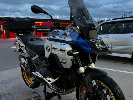 2024 BMW R 1300 GS Adventure, белый, 2450000 рублей, вид 3