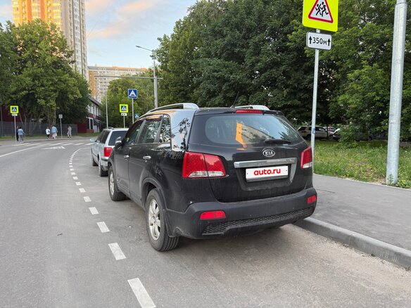 2012 Kia Sorento II, чёрный - вид 4