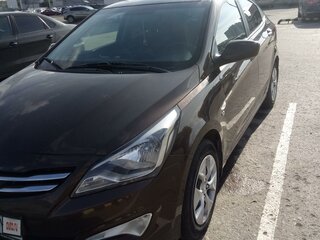 2016 Hyundai Solaris I Рестайлинг, коричневый, 950000 рублей, вид 1