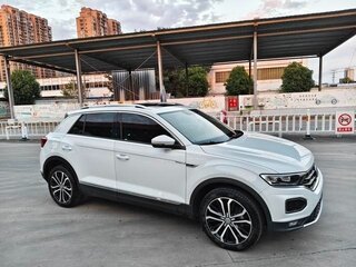 2021 Volkswagen T-Roc I (China Market), белый, 1530000 рублей, вид 3