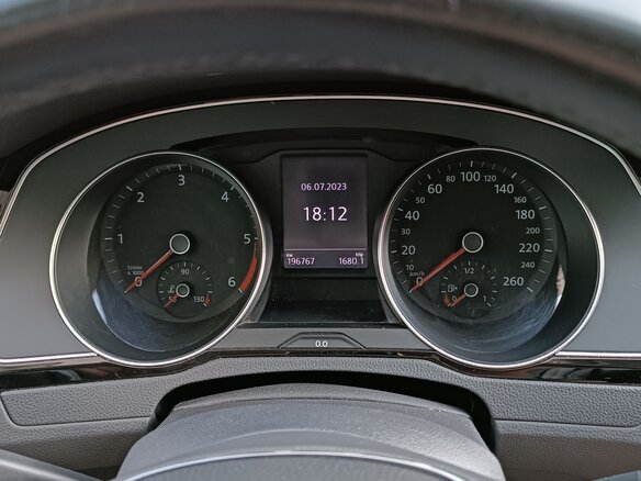 2018 Volkswagen Passat DSG7 B8, чёрный, 2300000 рублей - вид 13