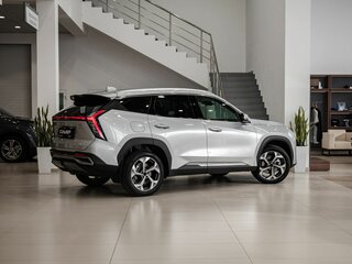 2025 Geely Atlas II, серебристый, 3723381 рублей, вид 2