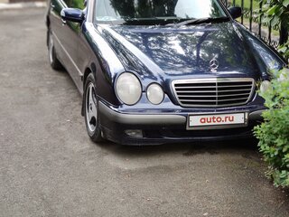 1999 Mercedes-Benz E-Класс 240 II (W210, S210) Рестайлинг, синий, 280000 рублей, вид 1