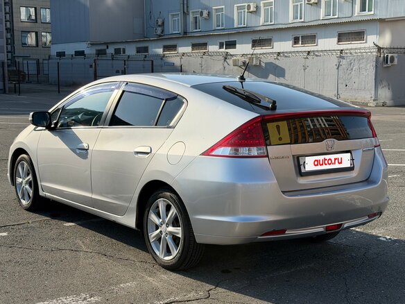 2010 Honda Insight II, серебристый, 700000 рублей - вид 5