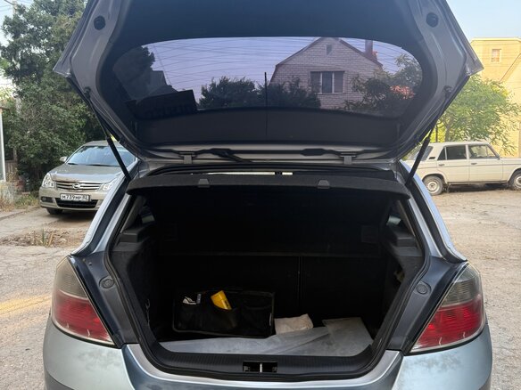 2007 Opel Astra H, серебристый, 500000 рублей - вид 8