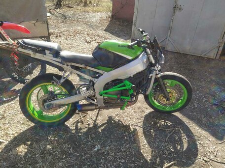 2001 Kawasaki ZX-6 Ninja, зелёный, 290000 рублей, вид 1