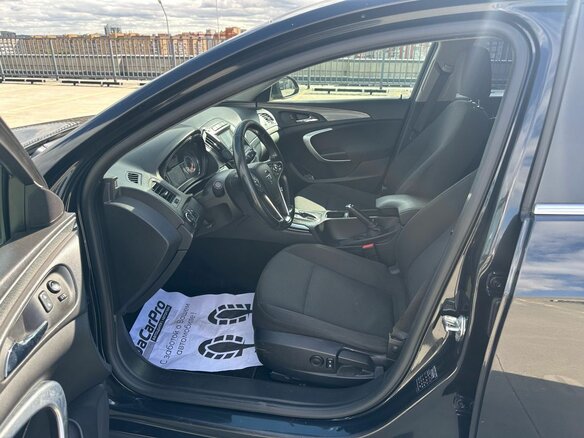 2014 Opel Insignia I Рестайлинг, чёрный, 1051000 рублей - вид 9