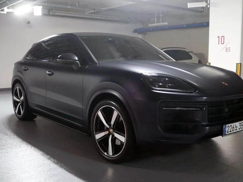 Открыть фотографии: Porsche Cayenne III Рестайлинг