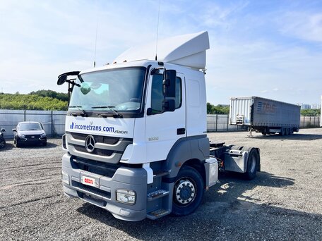 2011 Mercedes-Benz Axor, белый, 1460000 рублей, вид 4