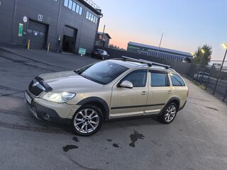 2011 Skoda Octavia Scout II (A5) Рестайлинг, бежевый, 600000 рублей, вид 1