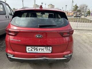 2018 Kia Sportage IV, красный, 2150000 рублей, вид 4