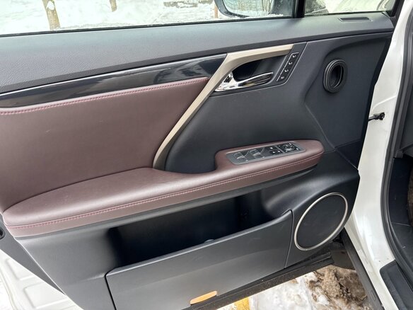 2021 Lexus RX 300 IV Рестайлинг, белый, 5800000 рублей - вид 19