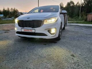 2019 Kia Carnival III, белый, 2500000 рублей, вид 4