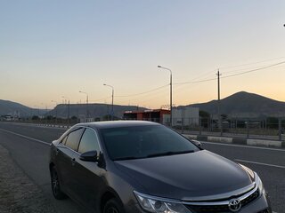 2014 Toyota Camry VII (XV50) Рестайлинг, серый, 1750000 рублей, вид 5