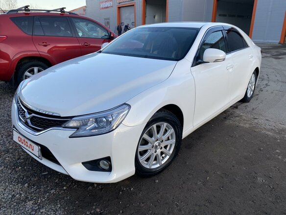 2016 Toyota Mark X II Рестайлинг, белый, 2100000 рублей - вид 6