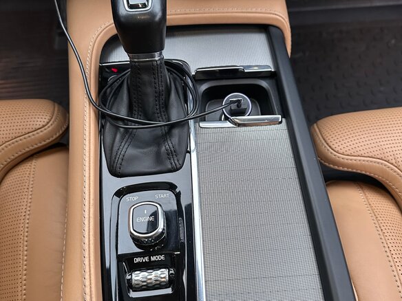 2016 Volvo XC90 II, чёрный, 4700000 рублей - вид 21