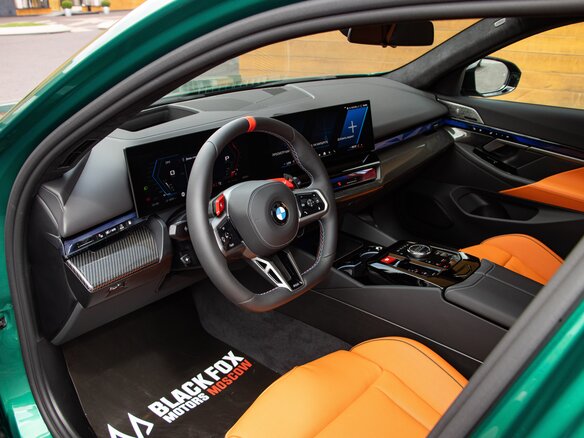2025 BMW M5 VII (G90), зелёный - вид 12