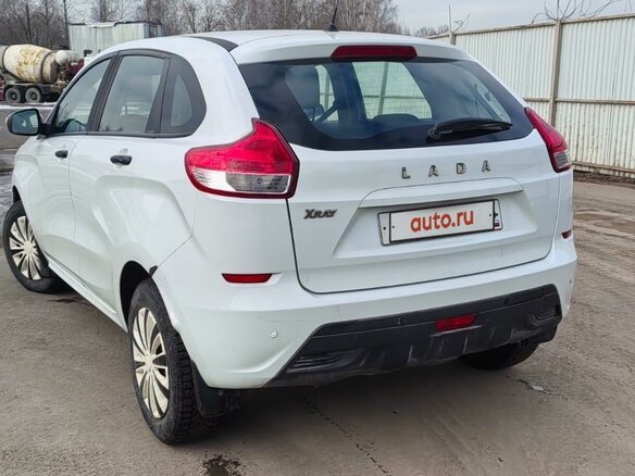 2017 Lada (ВАЗ) XRAY I, белый, 540000 рублей - вид 1