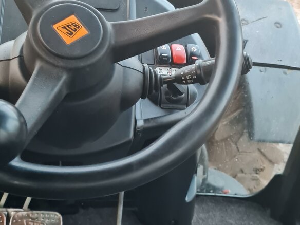 2017 JCB 4CX, 9200000 рублей - вид 4