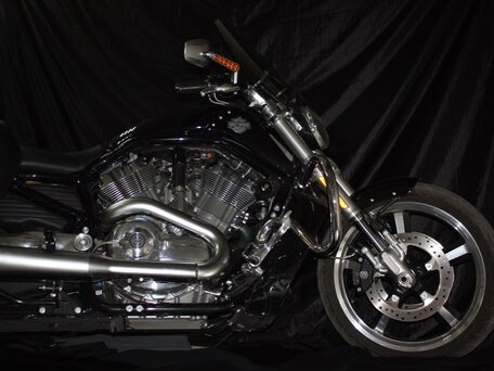 2010 Harley-Davidson V-Rod Muscle, чёрный, 1900000 рублей, вид 1