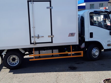 2024 Isuzu Elf (N-series), белый, 4700000 рублей, вид 3