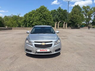 2012 Chevrolet Cruze I, серебристый, 750000 рублей, вид 1
